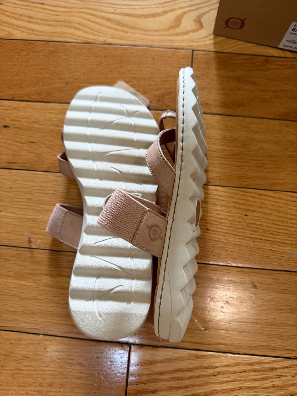 Born Women's Sandals in Nude/Beige - Picture 4 of 4